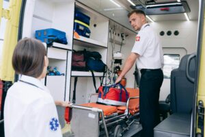 How Medical Equipment Suppliers Help Reduce Healthcare Costs In UK